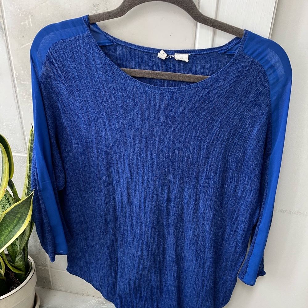 Moth Shirt from Anthropologie Size Medium